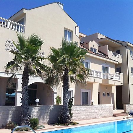Villa Kastel Povljana Exterior foto